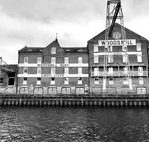The Boat House Apartment - York